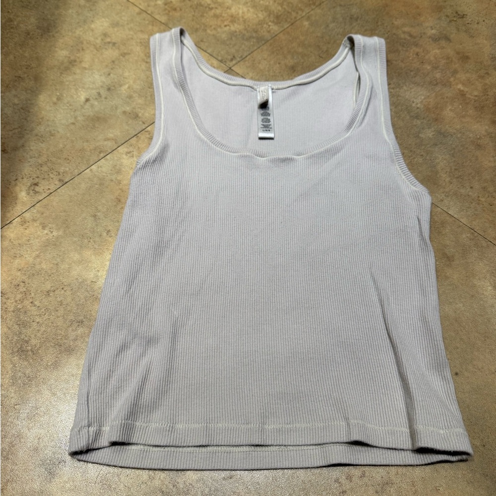 SKIMS Soft Gray Ribbed Tank Top
